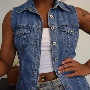 Rough Wear 90's Sleeveless Denim Vest